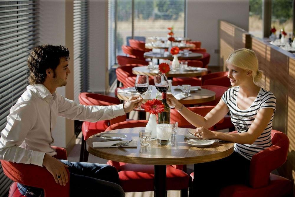 Van Der Valk Hotel Duesseldorf Kültér fotó